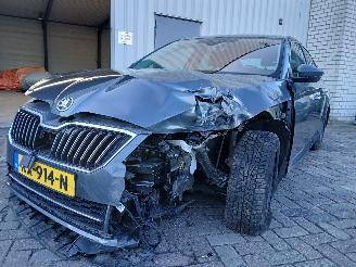 skadebil auto Skoda Superb Superb (3V3) Liftback 1.8 TSI 16V (CJSA) [132kW]  (03-2015/06-2024) 2017/1