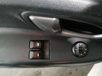 Kia Rio Rio III (UB) Hatchback 1.1 CRDi VGT 12V (D3FA) [55kW]  (09-2011/12-201=
7) picture 13