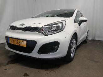 Unfallwagen Kia Rio Rio III (UB) Hatchback 1.1 CRDi VGT 12V (D3FA) [55kW]  (09-2011/12-201=
7) 2014/1