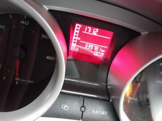 Seat Ibiza Ibiza IV (6J5) Hatchback 5-drs 1.2 TDI Ecomotive (CFWA) [55kW]  (06-20=
10/05-2015) picture 2