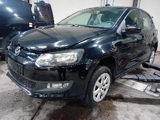 Vrakbiler auto Volkswagen Polo Polo V (6R) Hatchback 1.2 TDI 12V BlueMotion (CFWA(Euro 5)) [55kW]  (1=
0-2009/05-2014) 2013/10