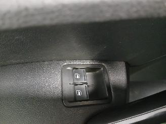 Volkswagen Caddy Caddy IV Van 2.0 TDI 122 (DFSE) [90kW]  (11-2015/09-2020) picture 13