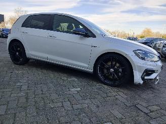 Volkswagen Golf Golf VII (AUA) Hatchback 2.0 R 4Motion 16V (DNUE) [221kW]  (11-2013/08=
-2020) picture 6