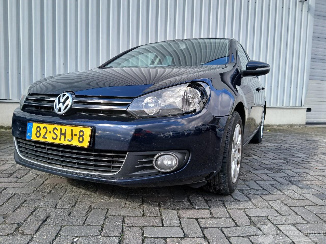 Volkswagen Golf Golf VI (5K1) Hatchback 1.2 TSI BlueMotion (CBZB) [77kW]  (11-2008/11-=
2012)