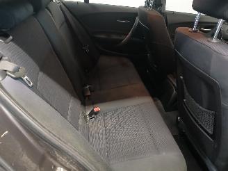 BMW 1-serie 1 serie (E87/87N) Hatchback 5-drs 116i 1.6 16V (N43-B16A) [90kW]  (09-=
2007/06-2011) picture 9