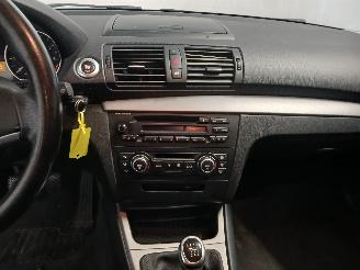 BMW 1-serie 1 serie (E87/87N) Hatchback 5-drs 116i 1.6 16V (N43-B16A) [90kW]  (09-=
2007/06-2011) picture 17