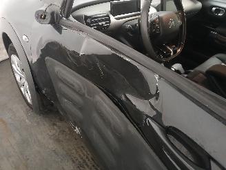 Citroën C4 C4 Cactus (0B/0P) Hatchback 5-drs 1.2 PureTech 82 12V (EB2F(HMZ)) [60k=
W]  (09-2014/...) picture 19