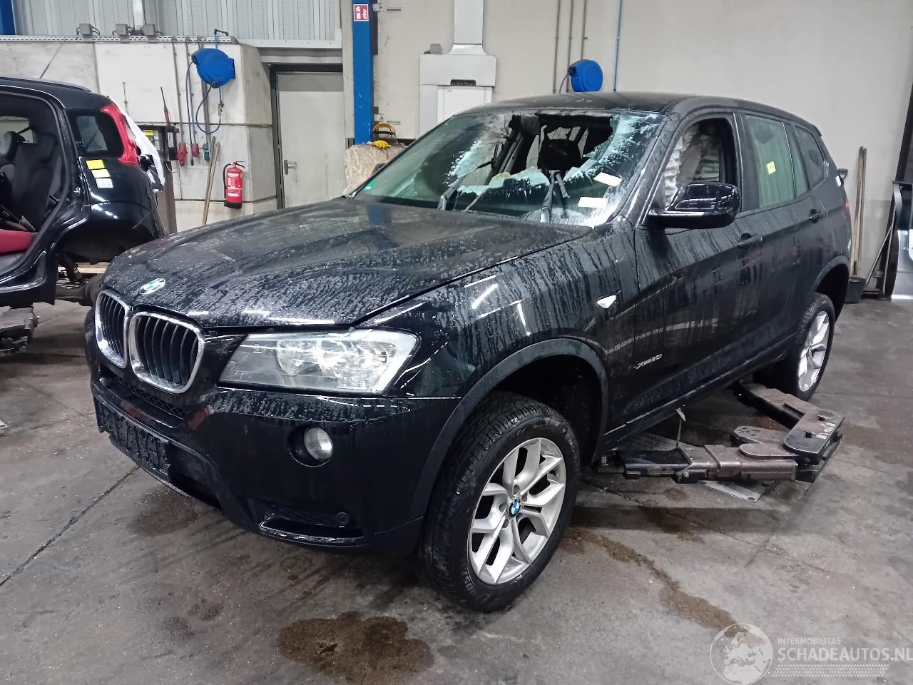 BMW X3 X3 (F25) SUV xDrive 20i 2.0 16V Twin Power Turbo (N20-B20A) [135kW]  (=
10-2011/08-2017)