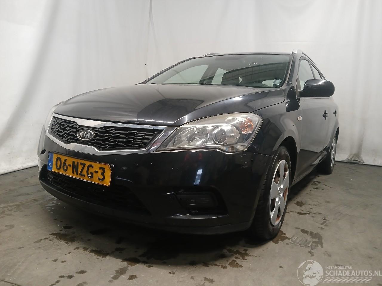 Kia Cee d Cee'd Sporty Wagon (EDF) Combi 1.4 16V (G4FA) [66kW]  (07-2009/12-2012=
)