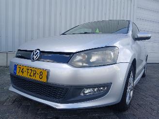 krockskadad bil auto Volkswagen Polo Polo V (6R) Hatchback 1.2 TDI 12V BlueMotion (CFWA(Euro 5)) [55kW]  (1=
0-2009/05-2014) 2012/5