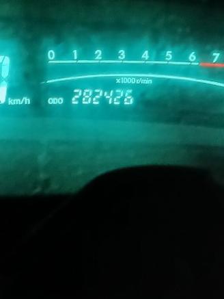 Toyota Yaris Yaris II (P9) Hatchback 1.3 16V VVT-i (2SZFE) [64kW]  (08-2005/11-2010=
) picture 2