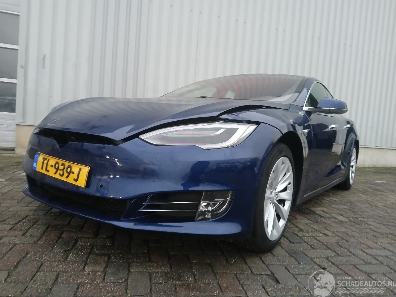 Tesla Model S Model S Liftback P100D AWD (L2S) [568kW]  (10-2016/...)