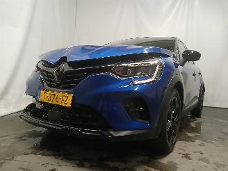 krockskadad bil auto Renault Captur Captur II (RJB) SUV 1.6 E-Tech 145 (H4M-632(H4M-C6)) [105kW]  (01-2022=
/...) 2023/6
