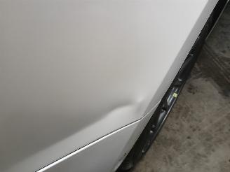 Tesla Model 3 Model 3 Sedan Long Range 72kWh (3D6) [192kW]  (01-2017/...) picture 23