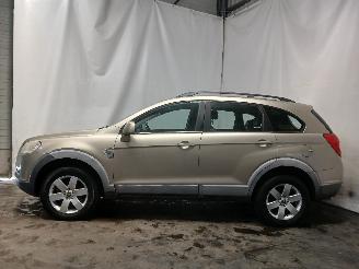 Daewoo Captiva Captiva (C100) SUV 2.4 16V 4x4 (Z24SED) [100kW]  (06-2006/05-2011) picture 4