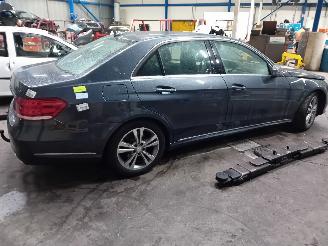 Mercedes E-klasse E (W212) Sedan E-200 2.0 Turbo 16V (M274.920) [135kW]  (01-2013/12-201=
6) picture 3