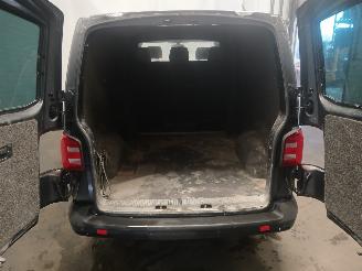 Volkswagen Multivan Multivan T6 MPV 2.0 TDI 204 (CXEB(Euro 6)) [150kW]  (04-2015/08-2024) picture 13