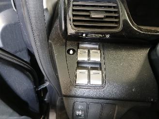 Honda Fr-v FR-V (BE) MPV 1.7 16V (D17A2) [92kW]  (02-2005/12-2006) picture 17