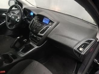 Ford Focus Focus 3 Hatchback 1.0 Ti-VCT EcoBoost 12V 100 (M2DA(Euro 5)) [74kW]  (=
02-2012/05-2018) picture 8