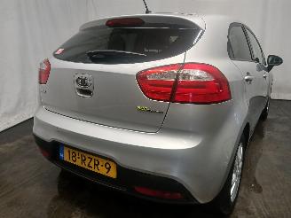 Kia Rio Rio III (UB) Hatchback 1.2 CVVT 16V (G4LA5) [63kW]  (09-2011/12-2017) picture 5