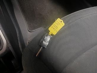 Kia Rio Rio III (UB) Hatchback 1.2 CVVT 16V (G4LA5) [63kW]  (09-2011/12-2017) picture 21