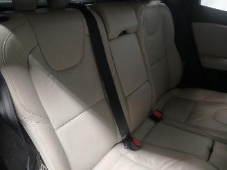 Volvo V-40 V40 (MV) Hatchback 5-drs 1.6 D2 (D4162T) [84kW]  (03-2012/12-2016) picture 9