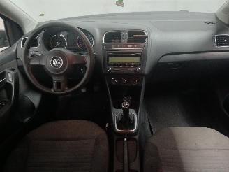 Volkswagen Polo Polo V (6R) Hatchback 1.6 TDI 16V 90 (CAYB(Euro 5)) [66kW]  (06-2009/0=
5-2014) picture 11