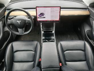 Tesla Model 3 Model 3 Sedan Long Range AWD 75 kWh (3D5) [258kW]  (06-2018/...) picture 10