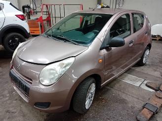 Dezmembrări autoturisme Suzuki Alto Alto Hatchback 5-drs 1.0 12V (K10B) [50kW]  (01-2009/...) 2010/3