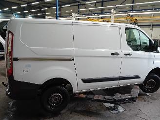 Ford Transit Transit Custom Van 2.2 TDCi 16V (DRFG) [74kW]  (04-2012/06-2016) picture 3