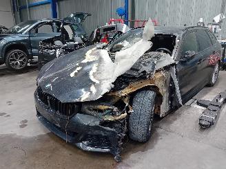 disassembly passenger cars BMW 5-serie 5 serie Touring (G31) Combi 530i 2.0 TwinPower Turbo 16V Mild Hybrid (=
B48-B20B) [185kW]  (07-2020/...) 2020/11