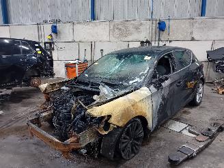 disassembly passenger cars Seat Leon Leon (KLB) Hatchback 5-drs 1.0 TSI 12V (DLAA) [81kW]  (03-2020/...) 2021/5