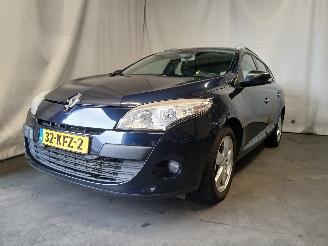  Renault Mégane Megane III Grandtour (KZ) Combi 5-drs 1.4 16V TCe 130 (H4J-700(H4J-A7)=
) [96kW]  (05-2009/02-2016) 2009/11
