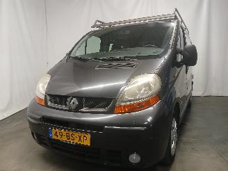 Vaurioauto  passenger cars Renault Trafic Trafic New (FL) Van 1.9 dCi 82 16V (F9Qt-762) [60kW]  (03-2001/10-2006=
) 2005/4
