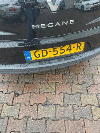 Käytettyjen passenger cars Renault Mégane Megane III Grandtour (KZ) Combi 5-drs 1.2 16V TCE 115 (H5F-400(H5F-A4)=
) [85kW]  (03-2012/02-2016) 1980