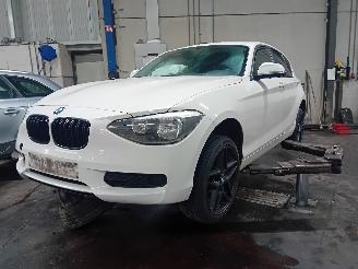 Uttjänta bilar auto BMW 1-serie 1 serie (F20) Hatchback 5-drs 116i 1.6 16V (N13-B16A) [100kW]  (07-201=
1/02-2015) 2012/6