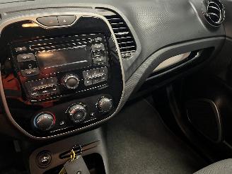 Renault Captur Captur (2R) SUV 0.9 Energy TCE 12V (H4B-408(H4B-B4)) [66kW]  (06-2013/=
=2E..) picture 20
