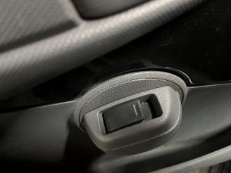 Citroën C1 C1 Hatchback 1.0 12V (384F(CFA)) [50kW]  (06-2005/09-2014) picture 16