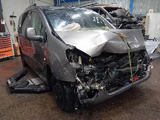 Peugeot Partner Partner Tepee (7A/B/C/D/E/F/G/J/P/S) MPV 1.6 16V Phase 1 (TU5JP4(NFU))=
 [80kW]  (04-2008/02-2012) picture 2