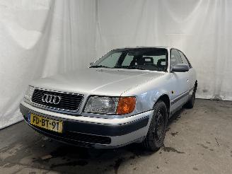 Vaurioauto  passenger cars Audi 100 100 (C4) Sedan 2.3 E 5E (AAR) [98kW]  (12-1990/07-1994) 1992/5