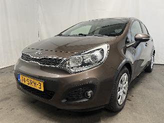 Unfallwagen Kia Rio Rio III (UB) Hatchback 1.2 CVVT 16V (G4LA5) [63kW]  (09-2011/12-2017) 2011/11