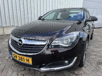 Damaged car Opel Insignia Insignia Hatchback 5-drs 2.0 CDTI 16V 140 ecoFLEX (A20DTE(Euro 5)) [10=
3kW]  (06-2013/03-2017) 2015/8
