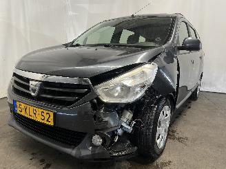 krockskadad bil auto Dacia Lodgy Lodgy (JS/SD0J) MPV 1.2 TCE 16V (H5F-408) [85kW]  (03-2012/...) 2013/5