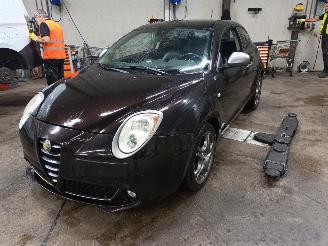 Uttjänta bilar auto Alfa Romeo MiTo MiTo (955) Hatchback 1.3 JTDm 16V Eco (199.B.4000) [62kW]  (01-2011/12=
-2015) 2011/4