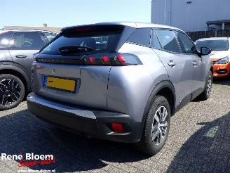 Damaged car Peugeot 2008 1.2 PureTech Active 101pk 2022/3