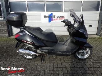 skadebil motor Aprilia Atlantic 125 SP 2012/7