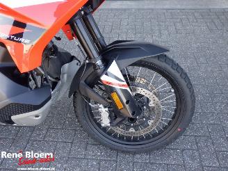 KTM  890 Adventure S picture 12