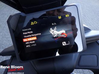 KTM  890 Adventure S picture 15