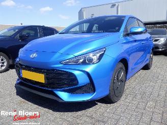 skadebil auto MG 3 1.5 Hybrid Standard 2024/7