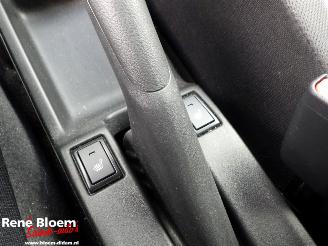 Suzuki Swift 1.2 Select Smart Hybrid picture 17